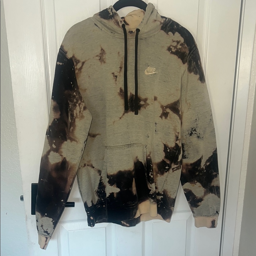 Nike Men's Tie-Dye Black and Brown Hoodie